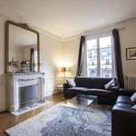 Appartement de 84 m² avec 1 chambre(s) en location à Paris