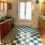 Rent 3 bedroom apartment of 150 m² in Bari