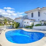 SE ALQUILA VILLA EN FUENGIROLA