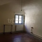 Affitto 5 camera appartamento di 130 m² in Volterra