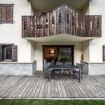 Rent 4 bedroom apartment of 60 m² in Les Houches