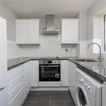 Rent 2 bedroom flat in  London