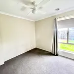 Rent 4 bedroom house in Fraser Rise