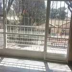 Rent 2 bedroom apartment in Randburg