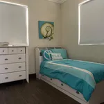 Rent 4 bedroom apartment in Kingston