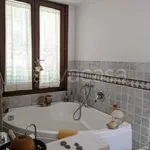 Rent 4 bedroom apartment of 90 m² in Firenze