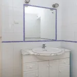 Rent 4 bedroom apartment in Lisbon