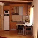 Rent 1 bedroom apartment of 35 m² in Barcelona']