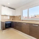 Rent 4 bedroom apartment of 130 m² in lisbon