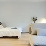 Rent 2 bedroom apartment of 40 m² in Hamburg