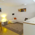 Miete 2 Schlafzimmer wohnung von 603 m² in Cologne