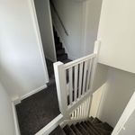 Rent 4 bedroom house in South East England