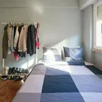 Rent 6 bedroom apartment in Lisbon