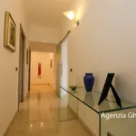 Rent 1 bedroom apartment of 91 m² in Genova