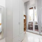 Rent a room in milan