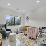 Rent 4 bedroom house in Thornhill Park