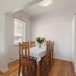 Rent 2 bedroom apartment in Prahran