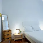 Rent 3 bedroom apartment in lisbon