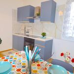 Rent 3 bedroom apartment in Modena