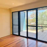 Rent 3 bedroom house in INDOOROOPILLY