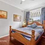 Rent 3 bedroom house in  Chester Hill