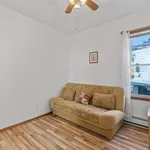 Rent 3 bedroom apartment in Jersey City