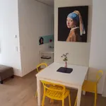 Rent 1 bedroom apartment of 57 m² in Frankfurt