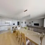 Rent 2 bedroom apartment of 100 m² in Split