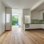 Huur 2 slaapkamer appartement van 93 m² in Hasselaersbuurt