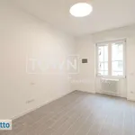 Rent 3 bedroom apartment of 90 m² in Milan