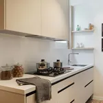 Rent 5 bedroom apartment of 110 m² in Barcelona