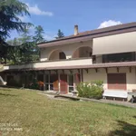 Rent 4 bedroom apartment of 150 m² in Rome