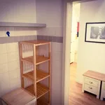 Miete 4 Schlafzimmer wohnung von 90 m² in Frankfurt