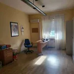 Affitto 5 camera appartamento di 142 m² in Catania