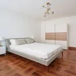 Rent 7 bedroom apartment in Lisbon