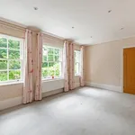 Rent 5 bedroom house in South East England