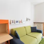 Rent 2 bedroom apartment in Milan