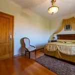 Rent a room in lisbon