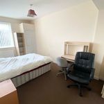 Rent 6 bedroom flat in North East England