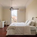 Rent a room of 150 m² in barcelona