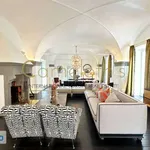 Rent 6 bedroom house of 400 m² in Florence