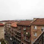 Rent a room of 70 m² in turin