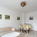 Rent 1 bedroom apartment of 560 m² in Berlin