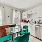 Rent 3 bedroom apartment in Somerville