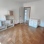 Rent 4 bedroom apartment of 100 m² in Udine