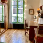 Appartement de 49 m² avec 1 chambre(s) en location à Paris