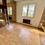 Rent 4 bedroom apartment of 90 m² in TOURST