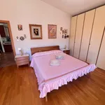 Rent 1 bedroom apartment of 100 m² in alba adriatica