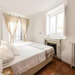 Alquilo 2 dormitorio apartamento de 110 m² en Madrid