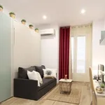 Rent 1 bedroom apartment of 40 m² in Madrid